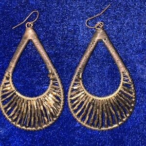 Elegant Gold Teardrop Earrings